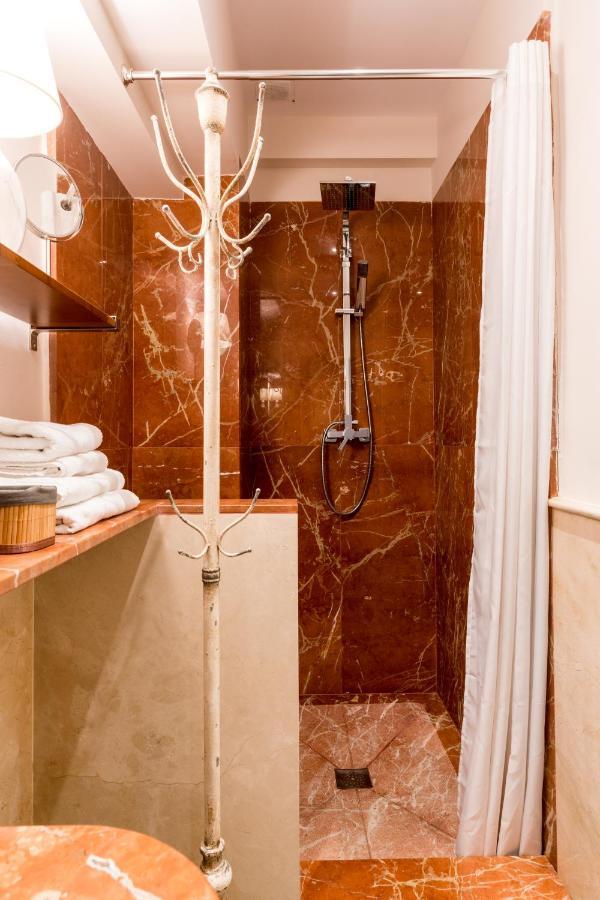 Quevedo Suite Севилья Экстерьер фото